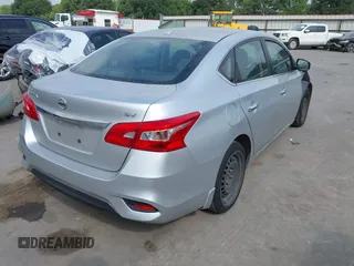 2017 Nissan Sentra S z VIN 3N1AB7AP0HY281191, wystawiony jako IAAI lot #42133599 z przebiegiem 74 441 mil mil oraz . Historia ofert i sprzedaży dostępna na DreamBid. Obrazek 4.
