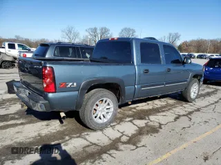 2006 Chevrolet Silverado 1500 LT1 with VIN 2GCEK13T761180800, listed as a Copart auction lot 78435513 with 269,630 mi miles and Salvage Title. Bid and sale history available at carsss.com. Image 3.