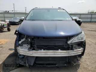 2017 Chrysler Pacifica Limited z VIN 2C4RC1GG8HR514994, wystawiony jako Copart lot #59932635 z przebiegiem 188 512 mil mil oraz Szkoda całkowita • Salvage title. Historia ofert i sprzedaży dostępna na DreamBid. Obrazek 5.