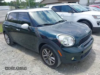 2013 MINI Countryman S z VIN WMWZC3C52DWP20729, wystawiony jako IAAI lot #42388184 z przebiegiem 165 283 mil mil oraz . Historia ofert i sprzedaży dostępna na DreamBid. Obrazek 1.