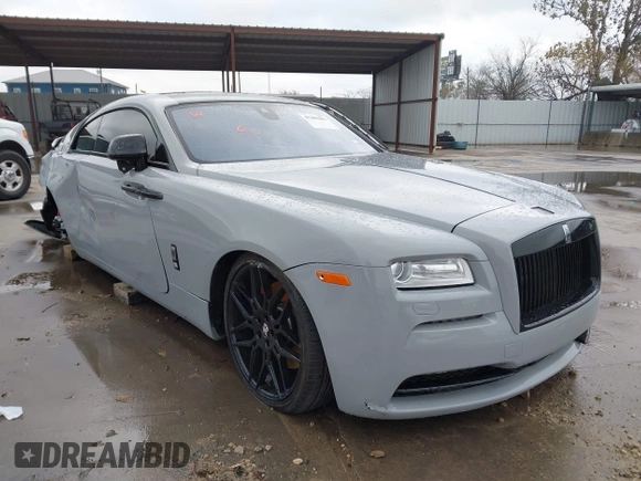 2016 Rolls-Royce Wraith z VIN SCA665C59GUX86162, wystawiony jako IAAI lot #41289481 z przebiegiem 47 566 mil mil oraz . Historia ofert i sprzedaży dostępna na DreamBid. Obrazek 1.