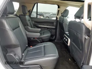 2022 Ford Expedition XLT z VIN 1FMJU1JT9NEA09633, wystawiony jako Copart lot #58004495 z przebiegiem 75 486 mil mil oraz Szkoda całkowita • Salvage title. Historia ofert i sprzedaży dostępna na DreamBid. Obrazek 11.