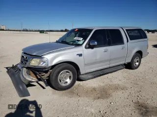 2002 Ford F-150 XLT with VIN 1FTRW07L12KC80248, listed as a Copart auction lot 41659525 with 239,584 mi miles and Clean Title. Bid and sale history available at carsss.com. Image 1.