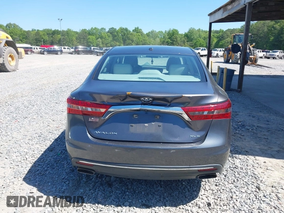 2016 Toyota Avalon Limited with VIN 4T1BK1EB4GU208979, listed as a IAAI auction lot 42032374 with 242,738 mi miles and . Bid and sale history available at carsss.com. Image 16.