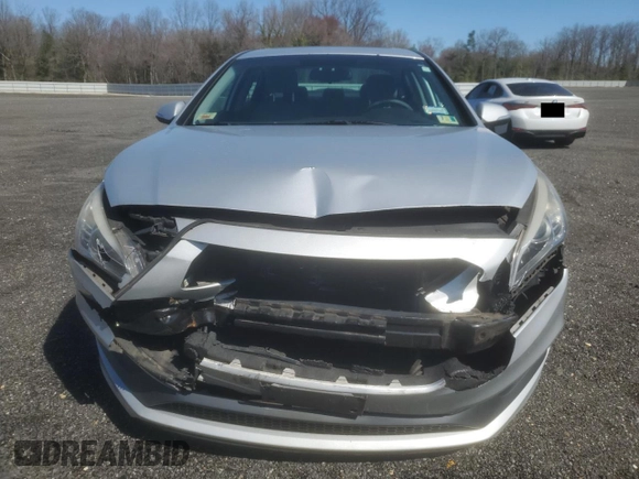 2015 Hyundai Sonata Sport with VIN 5NPE34AF5FH055238, listed as a Copart auction lot 49506805 with 82,312 mi miles and Salvage title. Bid and sale history available at DreamBid. Image 5.