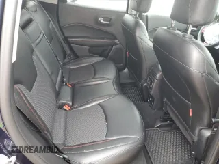 2019 Jeep Compass Trailhawk z VIN 3C4NJDDB0KT650118, wystawiony jako Copart lot #58597965 z przebiegiem 38 908 mil mil oraz Czysty tytuł • Clean title. Historia ofert i sprzedaży dostępna na DreamBid. Obrazek 11.