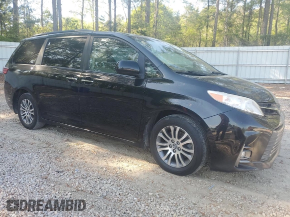 2018 Toyota Sienna XLE Auto Access Seat with VIN 5TDYZ3DC3JS933243, listed as a Copart auction lot 53480165 with 125,677 mi miles and Clean Title. Bid and sale history available at DreamBid. Image 4.