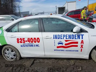 2017 Toyota Camry Hybrid LE with VIN 4T1BD1FK3HU206313, listed as a IAAI auction lot 41479110 with 416,578 mi miles. Bid and sale history available at carsss.com. Image 13.
