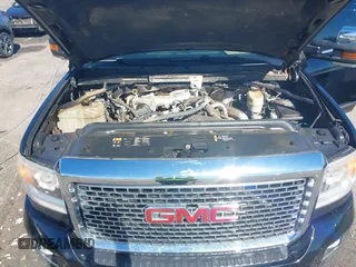 2015 GMC Sierra 2500HD available WiFi Denali with VIN 1GT120E86FF567722, listed as a IAAI auction lot 41603473 with 176,312 mi miles. Bid and sale history available at carsss.com. Image 10.