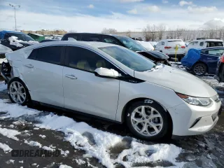 2017 Chevrolet Volt Premier with VIN 1G1RB6S55HU108513, listed as a Copart auction lot 68942982 with 96,993 mi miles. Bid and sale history available at carsss.com. Image 4.
