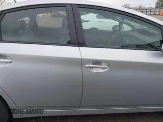 2010 Toyota Prius II with VIN JTDKN3DU2A0136687, listed as a IAAI auction lot 41927748 with 170,756 mi miles. Bid and sale history available at carsss.com. Image 14.