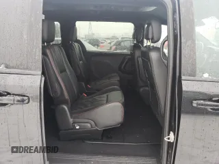 2020 Dodge Grand Caravan GT with VIN 2C4RDGEG5LR186039, listed as a Copart auction lot 43476965 with 98,341 mi miles and Salvage Title. Bid and sale history available at DreamBid. Image 11.