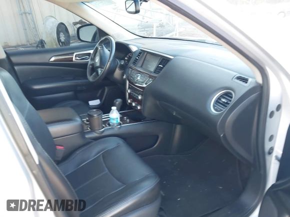 2013 Nissan Pathfinder SL with VIN 5N1AR2MM0DC656198, listed as a IAAI auction lot 42458798 with 140,793 mi miles and . Bid and sale history available at DreamBid. Image 5.
