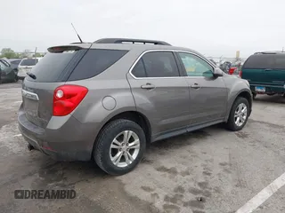 2010 Chevrolet Equinox LT w/2LT with VIN 2CNALPEW5A6229411, listed as a IAAI auction lot 41921040 with 1 mi miles. Bid and sale history available at carsss.com. Image 4.