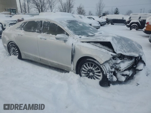 2015 Lincoln MKZ z VIN 3LN6L2JK7FR608177, wystawiony jako Copart lot #85162384 z przebiegiem Nie podano mil oraz Czysty tytuł • Clean title. Historia ofert i sprzedaży dostępna na DreamBid. Obrazek 4.