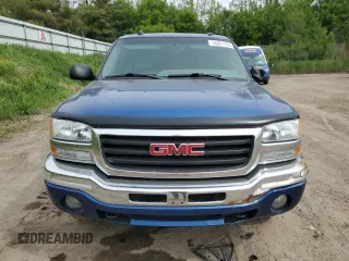 2004 GMC Sierra 1500 SLE z VIN 2GTEK19TX41104508, wystawiony jako Copart lot #56981295 z przebiegiem 180 252 mil mil oraz Czysty tytuł • Clean title. Historia ofert i sprzedaży dostępna na DreamBid. Obrazek 5.