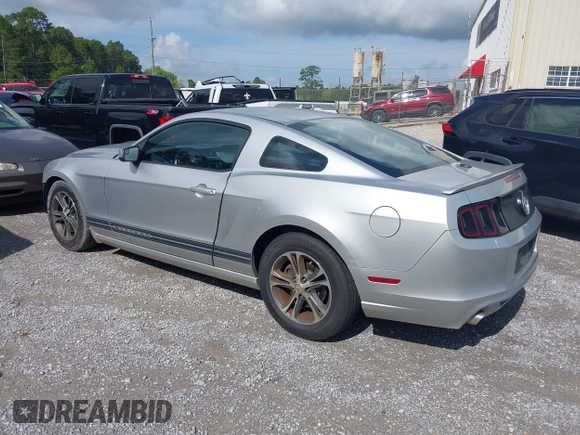 2014 Ford Mustang V6 with VIN 1ZVBP8AM4E5265015, listed as a IAAI auction lot 42439824 with 185,639 mi miles and . Bid and sale history available at DreamBid. Image 3.
