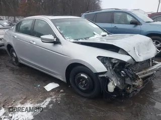 2010 Honda Accord EX-L z VIN 1HGCP3F84AA000135, wystawiony jako IAAI lot #41582853 z przebiegiem 203 887 mil mil oraz . Historia ofert i sprzedaży dostępna na DreamBid. Obrazek 1.