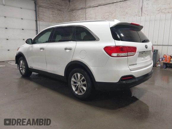 2016 Kia Sorento LX with VIN 5XYPGDA51GG047781, listed as a IAAI auction lot 42137935 with 103,386 mi miles. Bid and sale history available at carsss.com. Image 3.