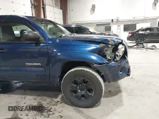 2007 Toyota Tacoma with VIN 5TELU42N47Z426804, listed as a IAAI auction lot 41543032 with 245,428 mi miles and . Bid and sale history available at DreamBid. Image 6.