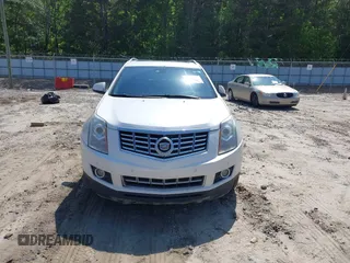 2013 Cadillac SRX Performance Collection with VIN 3GYFNDE34DS530275, listed as a IAAI auction lot 42148040 with 244,929 mi miles. Bid and sale history available at carsss.com. Image 12.