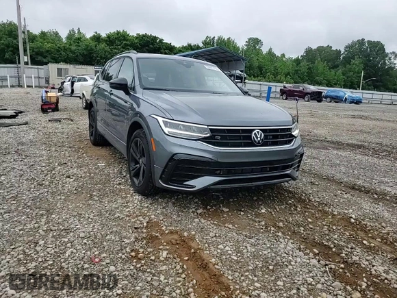 2024 Volkswagen Tiguan SE R-Line Black z VIN 3VVCB7AX0RM109453, wystawiony jako Copart lot #55973745 z przebiegiem 9 620 mil mil oraz Czysty tytuł • Clean title. Historia ofert i sprzedaży dostępna na DreamBid. Obrazek 14.
