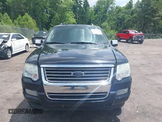 2008 Ford Explorer Limited z VIN 1FMEU65898UB18267, wystawiony jako IAAI lot #42424938 z przebiegiem 149 469 mil mil oraz . Historia ofert i sprzedaży dostępna na DreamBid. Obrazek 12.