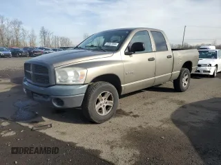 2008 Dodge 1500 SLT with VIN 1D7HU18N28J186519, listed as a Copart auction lot 43587855 with 186,358 mi miles and Salvage Title. Bid and sale history available at carsss.com. Image 1.
