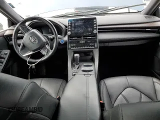 2020 Toyota Avalon Hybrid XLE z VIN 4T1A21FB8LU013231, wystawiony jako Copart lot #45410755 z przebiegiem 63 619 mil mil oraz Szkoda całkowita • Salvage title. Historia ofert i sprzedaży dostępna na DreamBid. Obrazek 8.