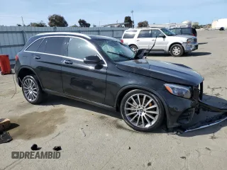 2019 Mercedes-Benz GLC with VIN WDC0G4KB8KV137513, listed as a Copart auction lot 49992365 with 0 mi miles and Salvage Title. Bid and sale history available at carsss.com. Image 4.