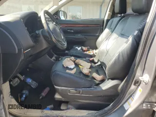 2015 Mitsubishi Outlander SE with VIN JA4AZ3A32FZ008250, listed as a Copart auction lot 62497555 with Not provided miles and Salvage title. Bid and sale history available at DreamBid. Image 7.