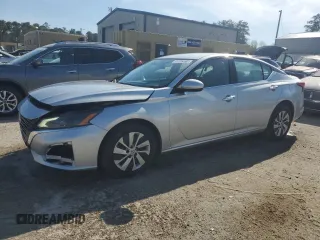2023 Nissan Altima S with VIN 1N4BL4BV0PN324276, listed as a Copart auction lot 50652915 with 56,748 mi miles and Salvage Title. Bid and sale history available at carsss.com. Image 1.
