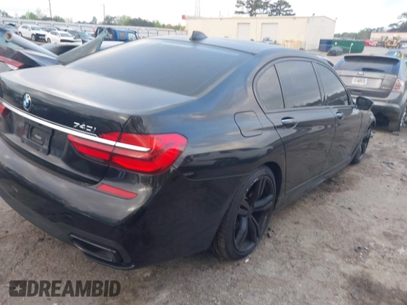 2017 BMW 7 Series 740i с VIN WBA7E2C59HG740083, выставлен на аукционе IAAI как лот 41923621 с пробегом 115 591 миль миль и . История ставок и продаж доступна на DreamBid. Изображение 4.