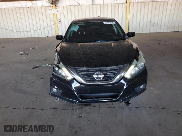 2017 Nissan Altima S z VIN 1N4AL3APXHN358493, wystawiony jako Copart lot #56191235 z przebiegiem 81 147 mil mil oraz Szkoda całkowita • Salvage title. Historia ofert i sprzedaży dostępna na DreamBid. Obrazek 5.