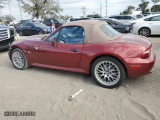 2000 BMW Z3 2.8L with VIN 4USCH3346YLF43480, listed as a Copart auction lot 81309814 with 137,361 mi miles and Salvage Title. Bid and sale history available at carsss.com. Image 2.