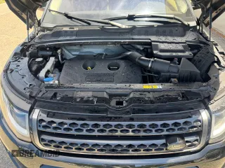 2017 Land Rover Range Rover Evoque SE with VIN SALVP2BG0HH181680, listed as a Copart auction lot 63519145 with 93,981 mi miles and Clean title. Bid and sale history available at DreamBid. Image 7.