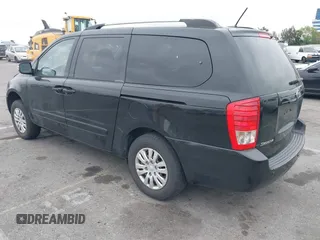 2012 Kia Sedona LX with VIN KNDMG4C70C6443196, listed as a IAAI auction lot 41895806 with 1 mi miles. Bid and sale history available at carsss.com. Image 3.