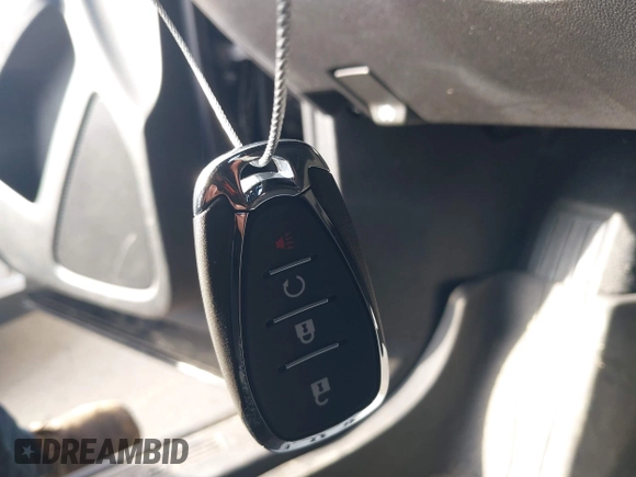 2022 Chevrolet Equinox RS with VIN 2GNAXMEV7N6147403, listed as a IAAI auction lot 42695434 with 68,645 mi miles and . Bid and sale history available at DreamBid. Image 11.