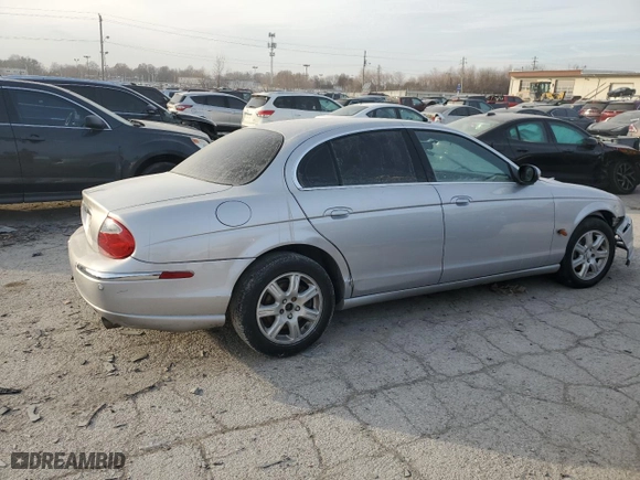 2004 Jaguar S-Type with VIN SAJEA01T54FM99832, listed as a Copart auction lot 81113514 with NaN miles and Salvage Title. Bid and sale history available at carsss.com. Image 3.