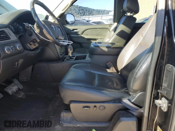 2013 Chevrolet Silverado 1500 LTZ with VIN 1GCRKTE70DZ250932, listed as a Copart auction lot 88886165 with 139,682 mi miles and Salvage Title. Bid and sale history available at DreamBid. Image 7.