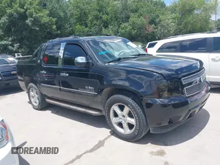 2013 Chevrolet Avalanche LT with VIN 3GNMCFE05DG269088, listed as a IAAI auction lot 42620729 with 177,810 mi miles and . Bid and sale history available at DreamBid. Image 13.