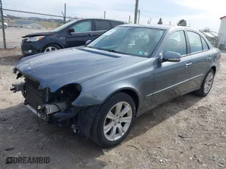 2009 Mercedes-Benz E-Class Luxury 3.5L with VIN WDBUF87X09B430208, listed as a IAAI auction lot 41834837 with 111,060 mi miles. Bid and sale history available at carsss.com. Image 2.