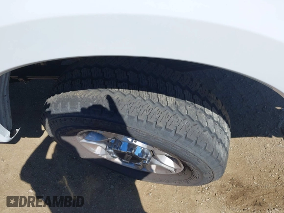 2025 Ford F-250 XL с VIN 1FT7W2BT5SEC99779, выставлен на аукционе IAAI как лот 42849068 с пробегом 7 850 миль миль и . История ставок и продаж доступна на DreamBid. Изображение 18.