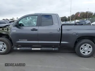 2019 Toyota Tundra 2WD SR with VIN 5TFRY5F17KX251217, listed as a IAAI auction lot 41433506 with 49,207 mi miles. Bid and sale history available at carsss.com. Image 15.