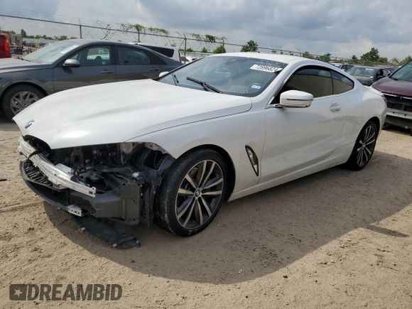 2020 BMW 8 Series 840i with VIN WBAAE2C0XLCE05217, listed as a Copart auction lot 72896824 with 0 mi miles and Salvage Title. Bid and sale history available at carsss.com. Image 1.