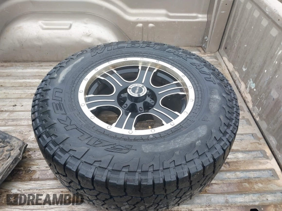 2004 Dodge Dakota SLT с VIN 1D7HG48NX4S596370, выставлен на аукционе IAAI как лот 41760565 с пробегом 232 409 миль миль и . История ставок и продаж доступна на DreamBid. Изображение 12.