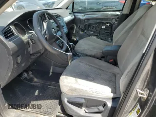 2018 Volkswagen Tiguan S z VIN 3VV1B7AX9JM068669, wystawiony jako Copart lot #56676365 z przebiegiem 178 679 mil mil oraz Szkoda całkowita • Salvage title. Historia ofert i sprzedaży dostępna na DreamBid. Obrazek 7.