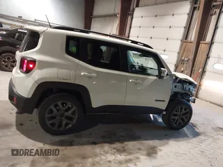 2017 Jeep Renegade Latitude with VIN ZACCJBBB7HPE84209, listed as a IAAI auction lot 41284064 with 81,801 mi miles. Bid and sale history available at carsss.com. Image 14.