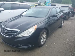 2011 Hyundai Sonata GLS z VIN 5NPEB4ACXBH172493, wystawiony jako IAAI lot #42216016 z przebiegiem 248 304 mil mil oraz . Historia ofert i sprzedaży dostępna na DreamBid. Obrazek 2.