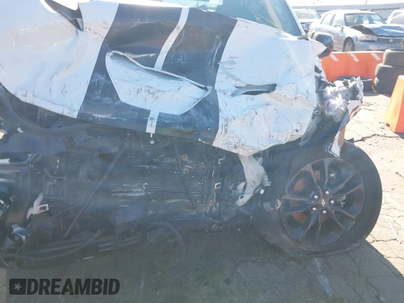 2022 Dodge Durango R/T z VIN 1C4SDJCT8NC223062, wystawiony jako IAAI lot #41228752 z przebiegiem Nie podano mil oraz . Historia ofert i sprzedaży dostępna na DreamBid. Obrazek 17.